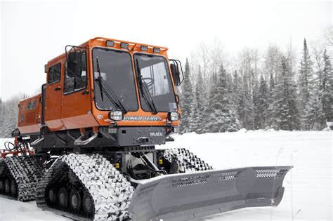 snow removal equipment for cats